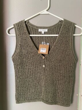 Blu Pepper Olive Green V-Neck Knit Button Front Vest